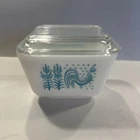 Vintage PYREX  Amish Butterprint 501 B 1 .5 Cup Refrigerator Dish W/Lid