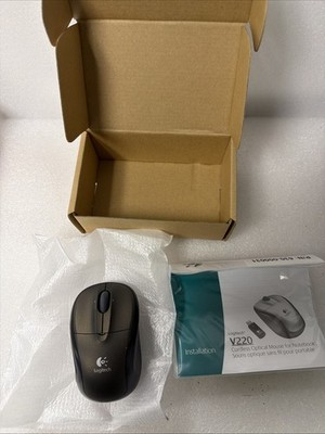 Logitech V220 Cordless Optical  Mouse For  Notebooks  NEW/Open Box