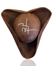 JOHNNY DEPP SIGNED PIRATES OF THE CARIBBEAN PIRATE HAT (ACG CERT AG18841)