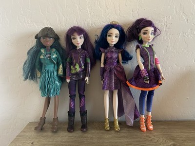 DISNEY DESCENDANTS Doll Lot Of 4 Uma evie mal