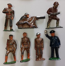 BARCLAY MANOIL 1930s Dimestore Toy Lead Soldier assortment 7 Pc lot