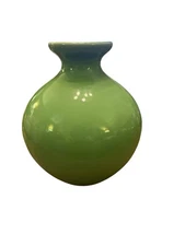 Vintage Haeger Green Ceramic Vase 1993   6”x5”