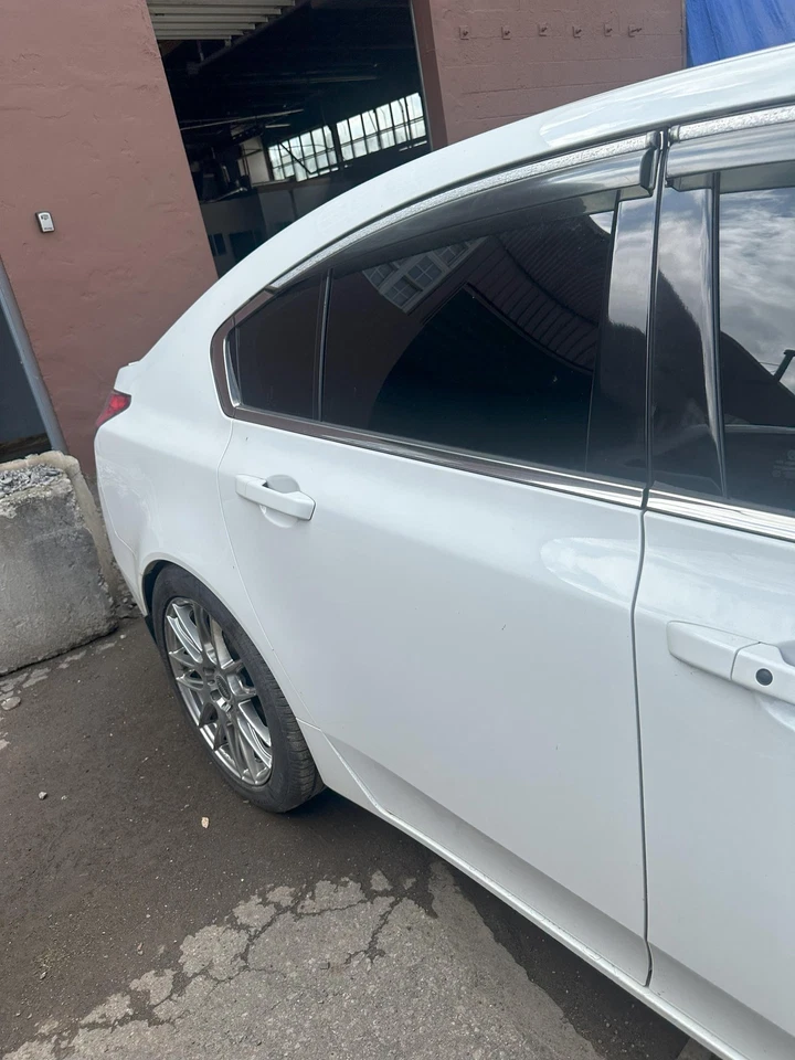 Used Rear Right Door Assembly Rear Side fits: 2014 Acura Tl electric Rear Right - Изображение 3 из 4