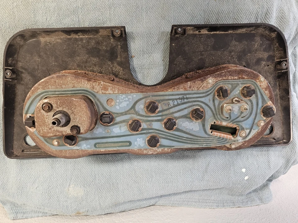 Chevy Chevrolet C10 1967-1972 camioneta pickup cuadro de instrumentos tablero OEM, 70 Foto 2 de 4