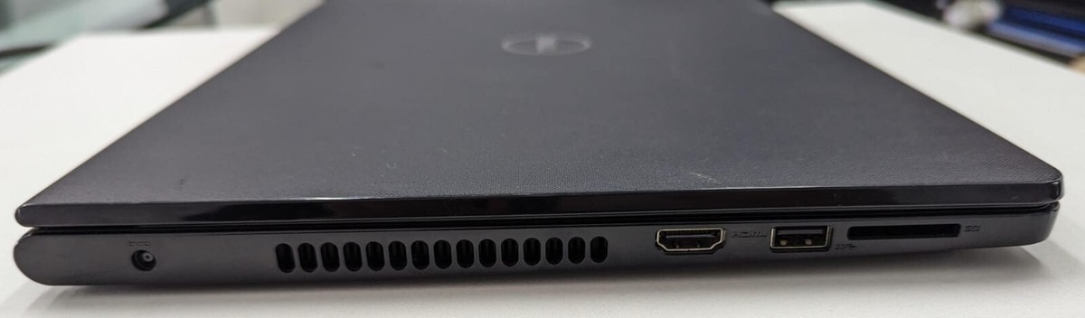◆DELL Inspiron 14-3878◆14型ノートPC◆中古品◆ Dell Inspiron 14 - 3878 3451 - Laptop 250GB SSD, 4GB RAM