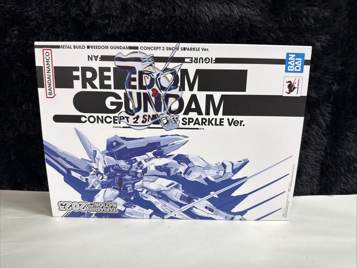 Metal Build Freedom Gundam Concept 2 Snow Sparkle Ver. TAMASHII 