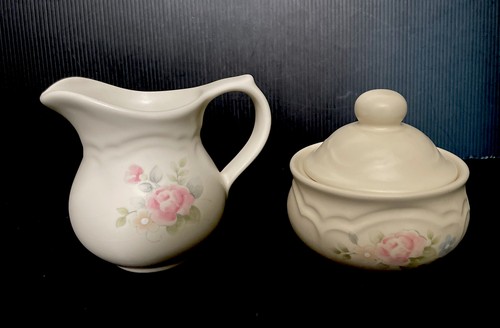 Pfaltzgraff TEA ROSE Cream Pitcher & Sugar Bowl Pink Blue Flowers Stoneware - Picture 10 of 11