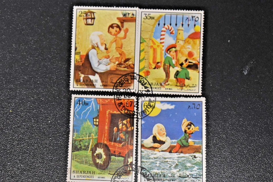 Emiratos Árabes Unidos Sharjah 1972 Walt Disney Pinocho Mini Hojas Lote de 4 Foto 2 de 3