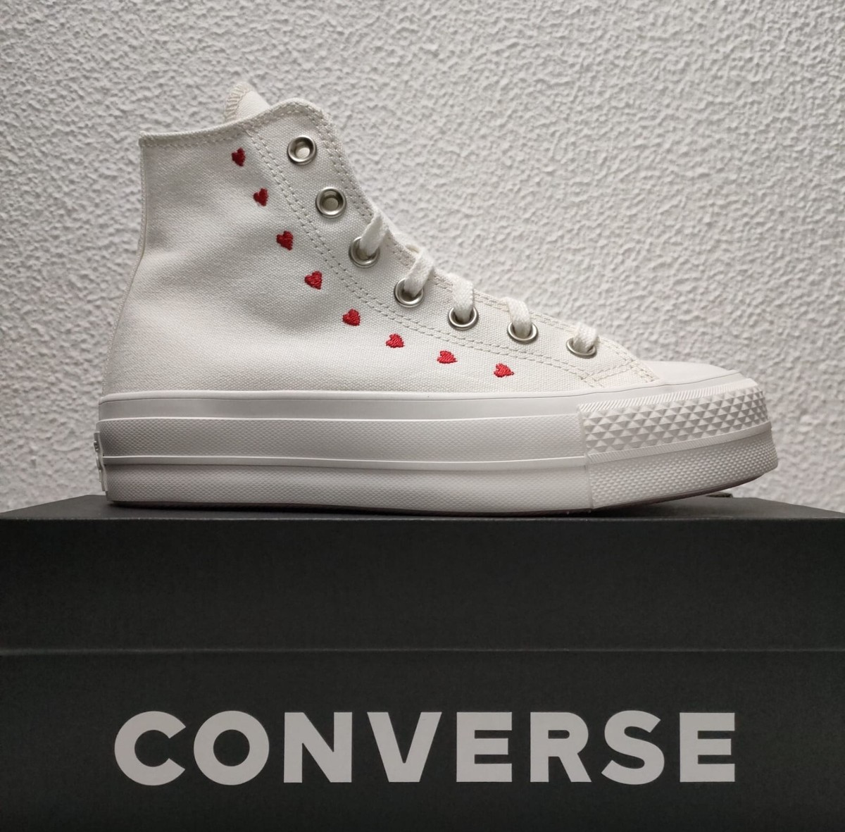 Converse Chuck Taylor All Star Platform High Valentines Day