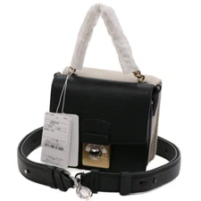 MAISON MARGIELA NEW LOCK SQUARE BAG SB3WG0026 New Lock Square Shoulder BagLadies