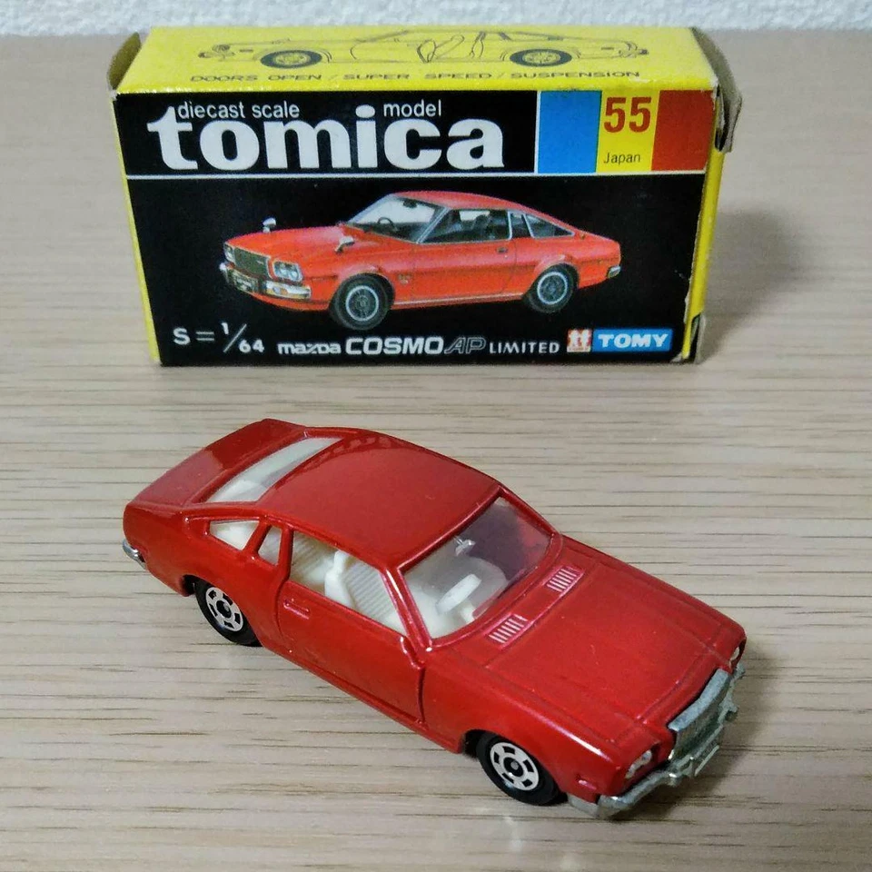 Mini coche Tomica caja negra Mazda Cosmo AP Limited 1/64 hecho en Japón Takara Tomy  Foto 2 de 4