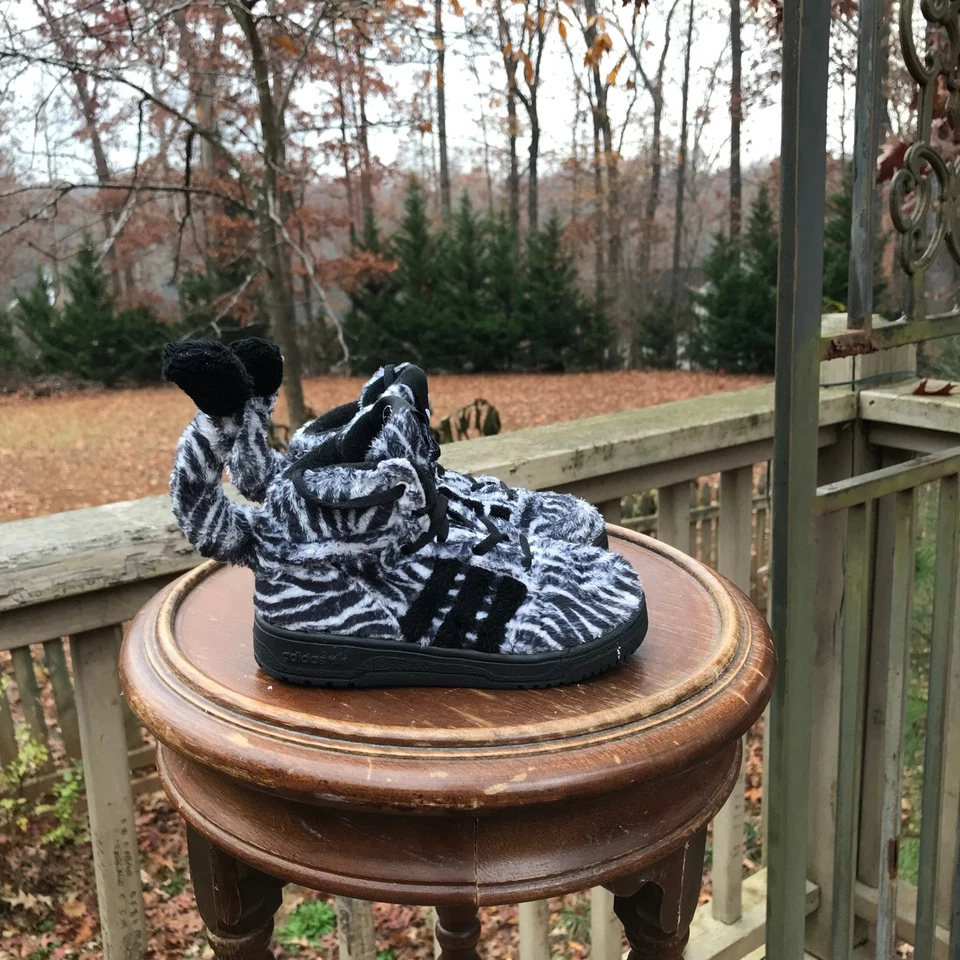 BABY SIZE 7K Adidas Jeremy Scott ZEBRA Black White Fur Tails G95762 Authentic - Image 3 of 4