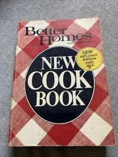 Better Homes And Gardens New Cookbook Vintage 1981 Paperback Cookbook