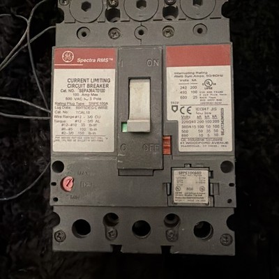 GE SELA36AT0100 3 Pole 600V Circuit Breaker 80A trip