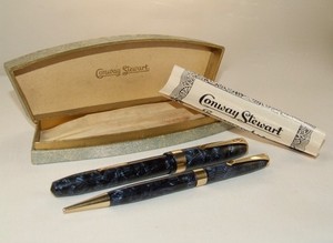VINTAGE CONWAY STEWART 27 FOUNTAIN PEN & 37 PENCIL SET - BOXED - C1951