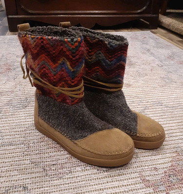Size 7 Toms Nepal Mid Calf Boots for Women - Multicolored Shoes