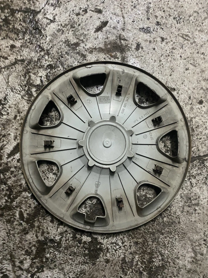 1 Stück Original VW Polo 9N / 6R / Fox Radkappe Radzierblende 14 Zoll 6Q0601147M - Bild 2 von 4