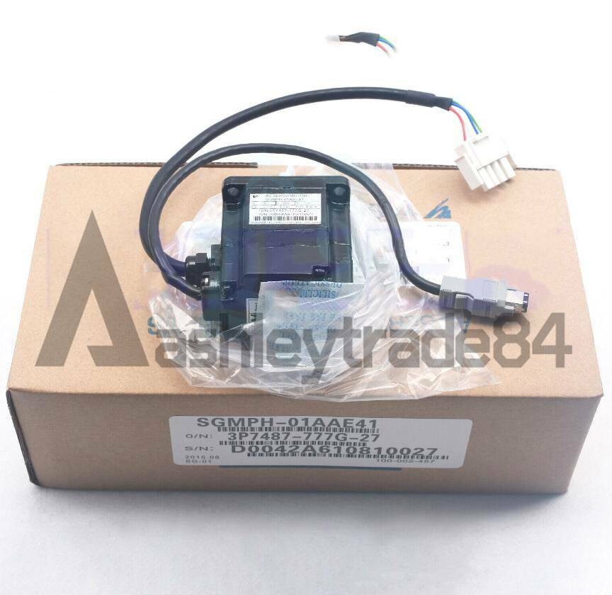 One New Yaskawa SGMPH-01AAE41 Servo Motor 200V AC SGMPH01AAE41