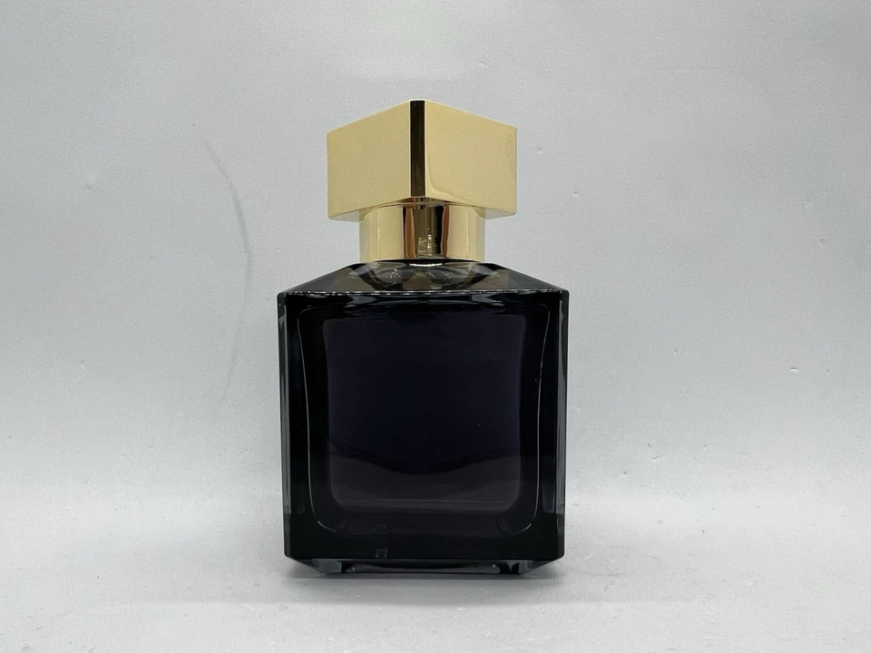 K.u.r.k.d.j.i.a.n MFK OUD EDP 70 ML/2,4 OZ (lote 2021) ver fotos Foto 2 de 4