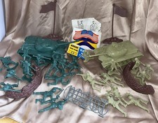 Assorted Plastic Army Men - Tanks
