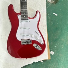 ST Red chitarra elettrica tastiera palissandro SSS pickup ponte tremolo