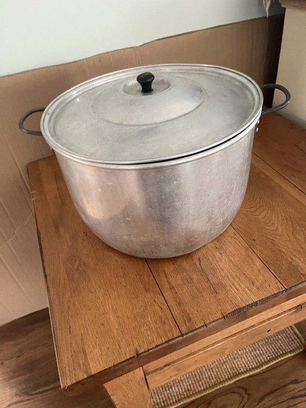 Wear Ever Vintage Aluminum #2217 Pot