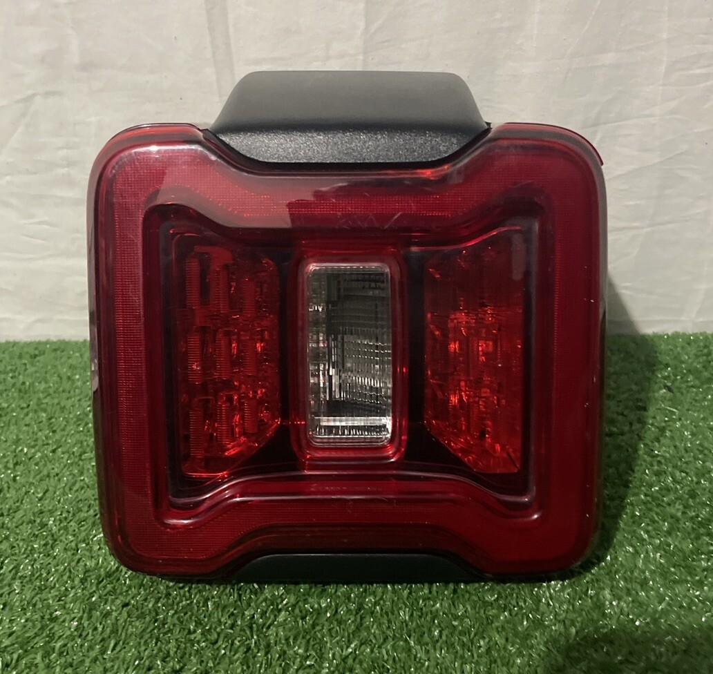 Picture 1 of 18