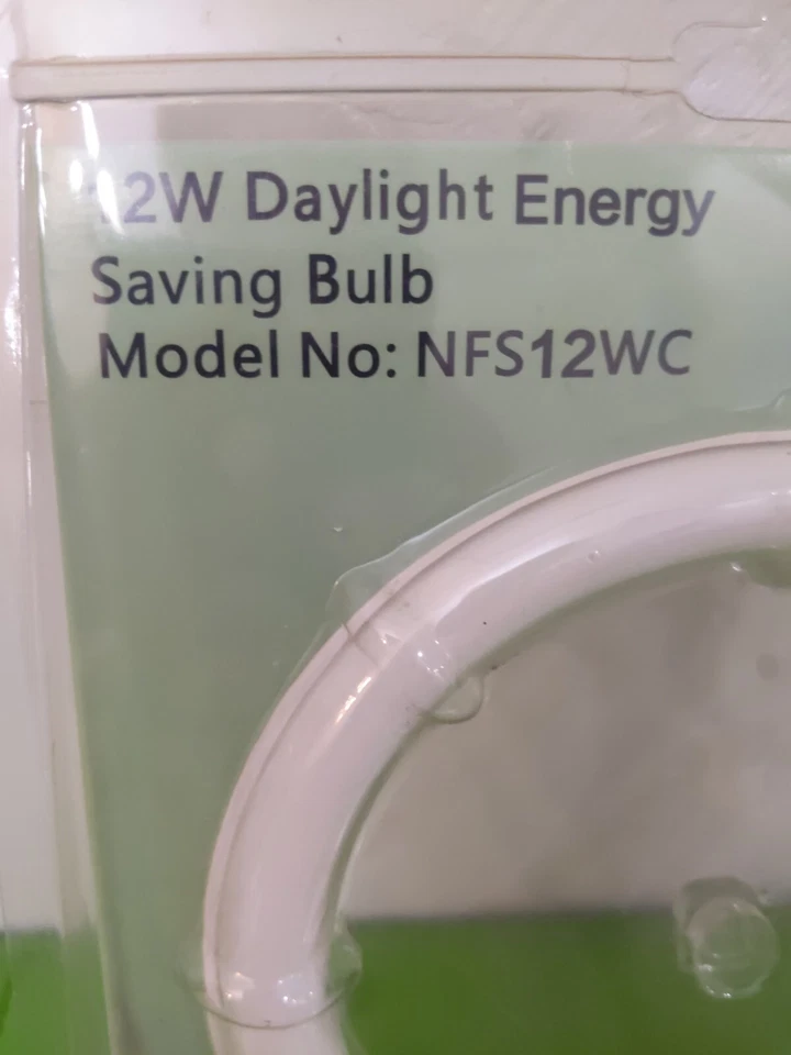 12W Daylight Energy Bulb #NFS12WC - Image 3 of 4