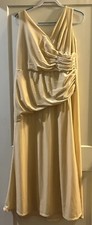 Ball Gown No Tags Fully Lined Velvet Feel Outer Layer With Ruching Likely L Prom