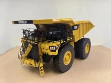 Diecast Masters 1/50 Scale CAT 793F Mining Truck Diecast Model Toy 85273C