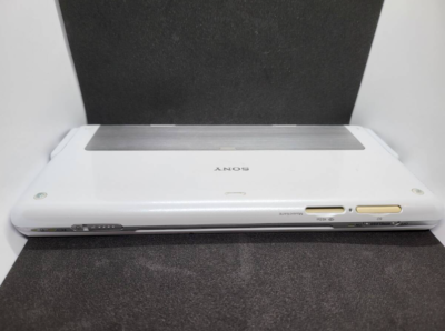 SONY VAIO type P VGN-P70H White RAM 2GB Intel Atom Z520 1.33 GHz