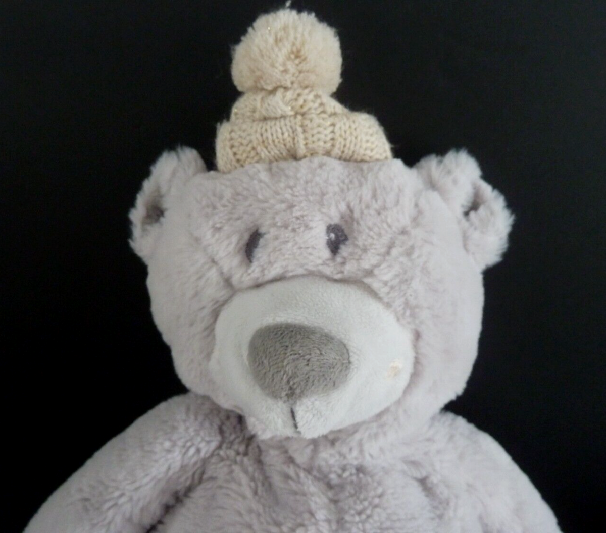 DOUDOU PELUCHE ETAM OURS RANGE PYJAMA gris blanc bonnet laine