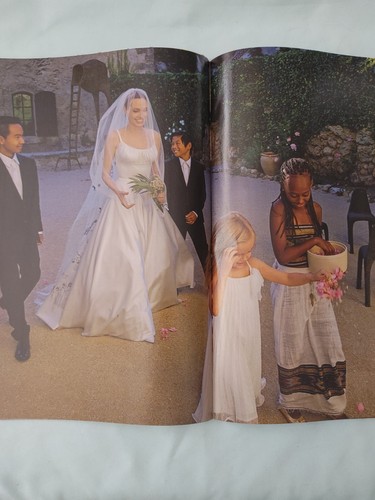 People Magazine 9/15/2014 Angelina Jolie Brad Pitt, Meredith Vieira, 136 Pages - Imagen 3 de 3