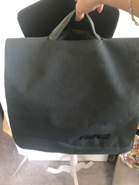 Nike Crossover Large Bag Holdall 100% Authentic 14 X13”