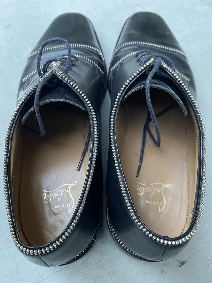 Christian Louboutin Men display picture 1