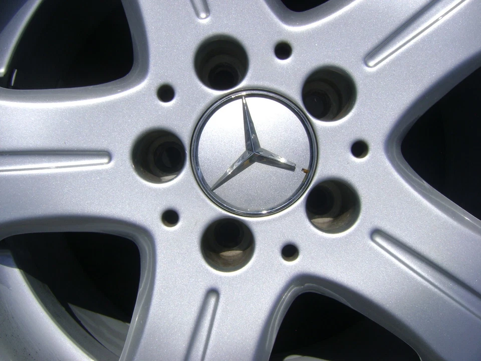 Mercedes Alufelgen 16" 16x7.5 Factory OEM Rim Wheel & Cap KBA 46947 - Image 2 of 4