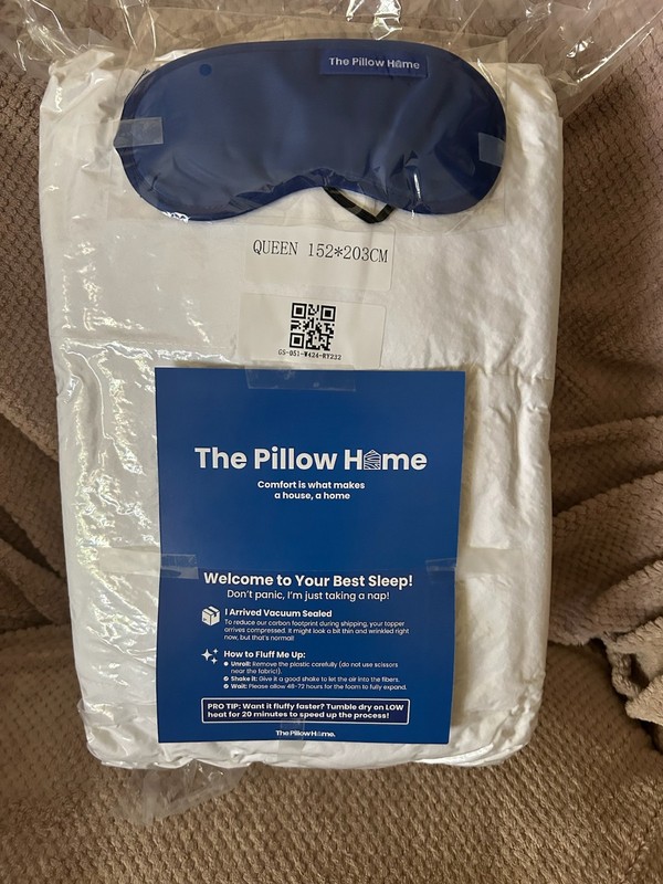Brand New The Pillow Home CloudLift™Queen Cooling Mattress Topper $75
