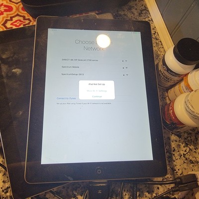 Tablet Apple iPad (3rd Generation) Silver 16 GB Storage Screen Size 9.7 in A1430