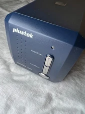 Plustek OpticFilm 7400 Scanner