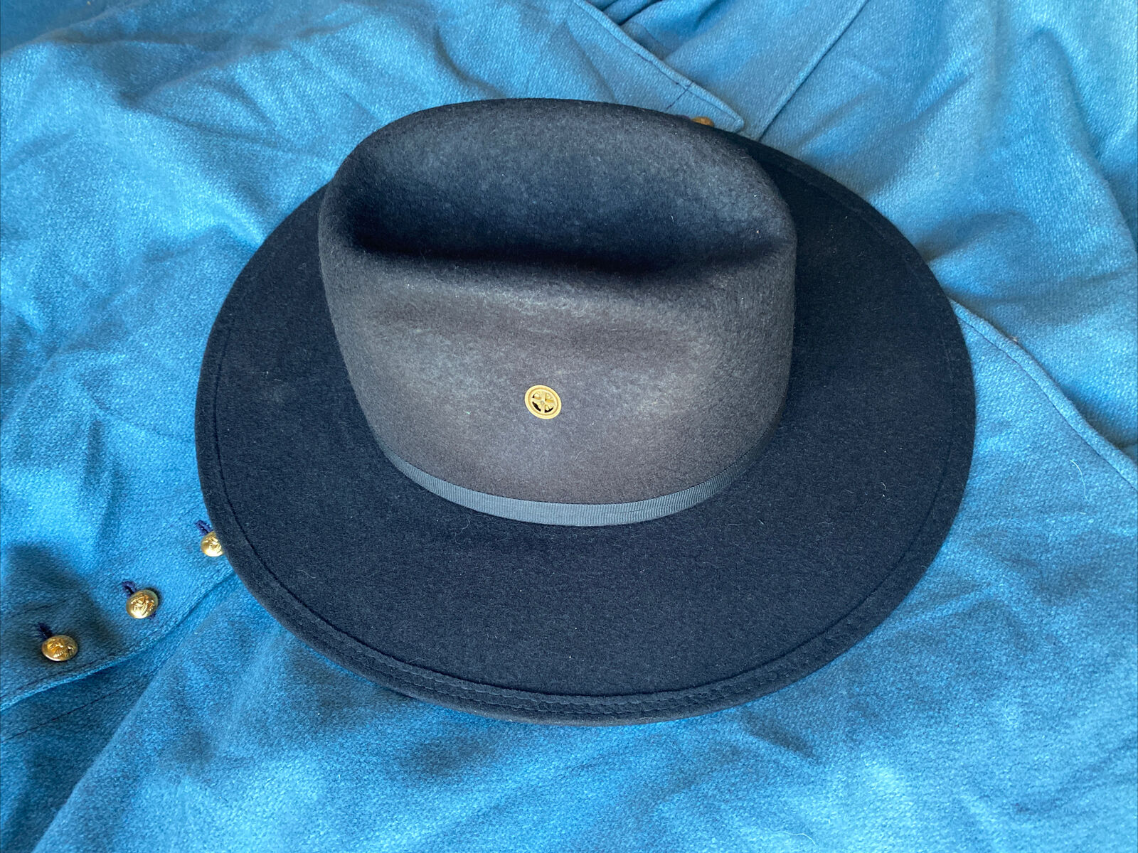 Picture 2 of 6