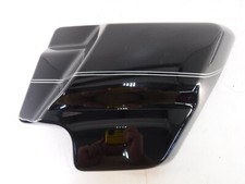 09-23 HARLEY-DAVIDSON TOURING FLHT FLHX FLTR RIGHT SIDE COVER BLACK W/ SLVR STRP