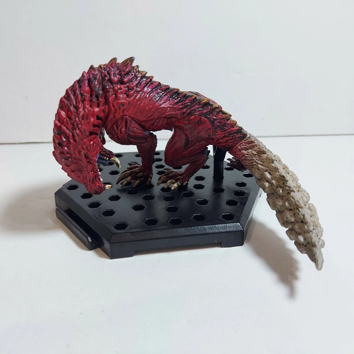 Monster hunter cheap odogaron plush