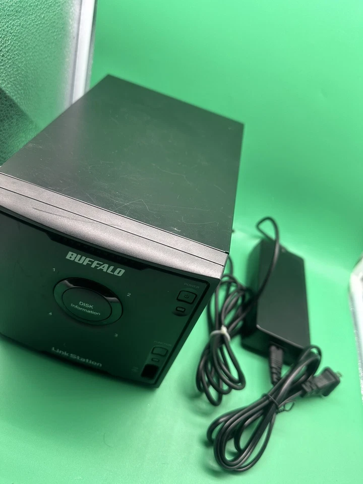 BUFFALO TERASTATION LS-Q4.0TL/R5 Hitachi 4x-1TB SATA NETWORK STORAGE TESTED - Image 2 of 4