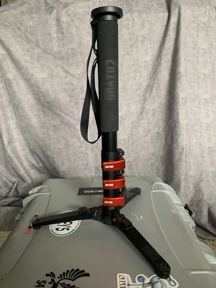 Cardán de 3 ejes Zhiyun CRANE 3 LAB con paquete maestro accesorios Foto 3 de 4