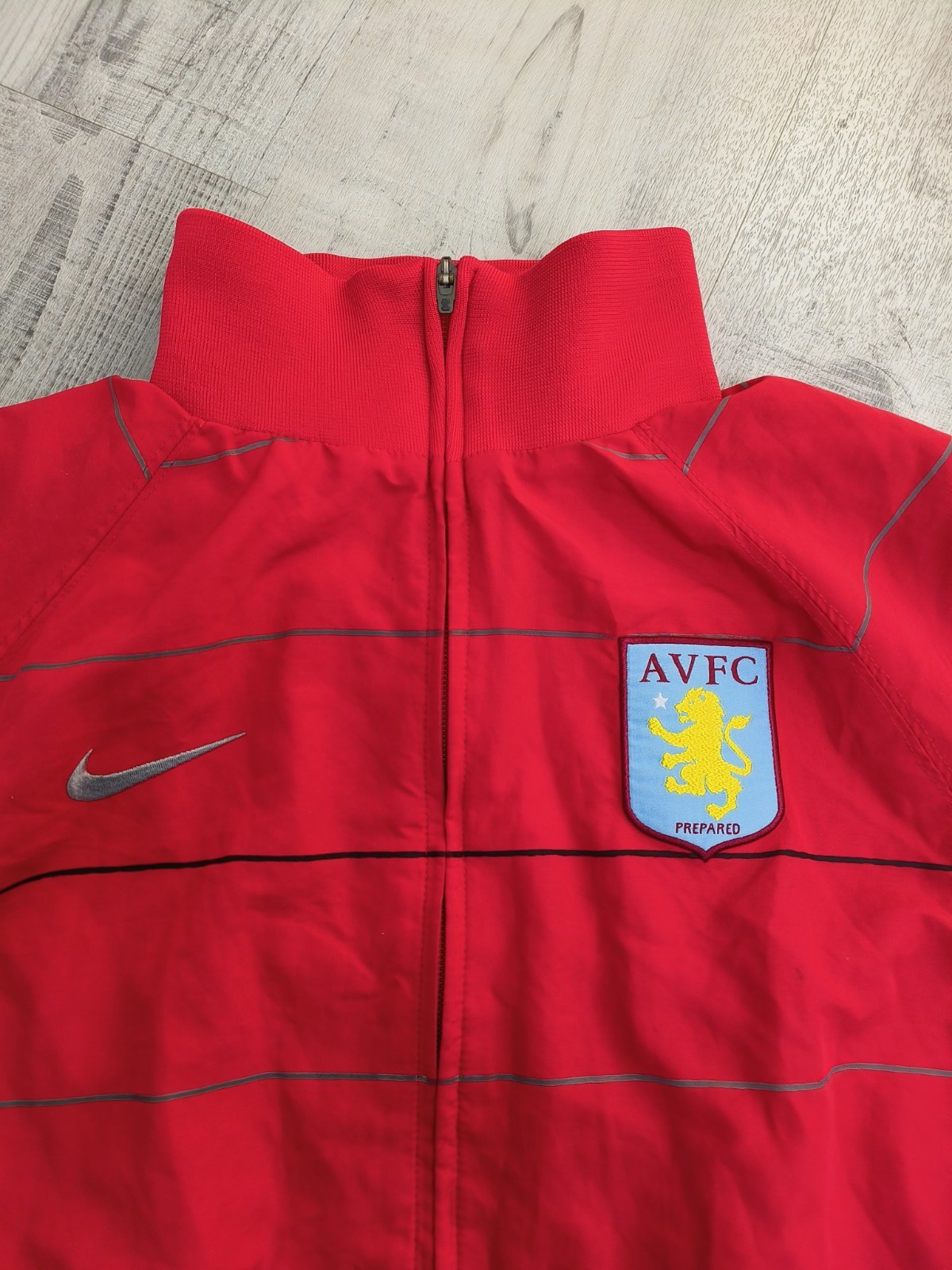 SACAI X NIKE Nike Aston Villa Vintage Track Top Giacca Zip Righe Anni 00 Taglia Large Tiempo Y2K