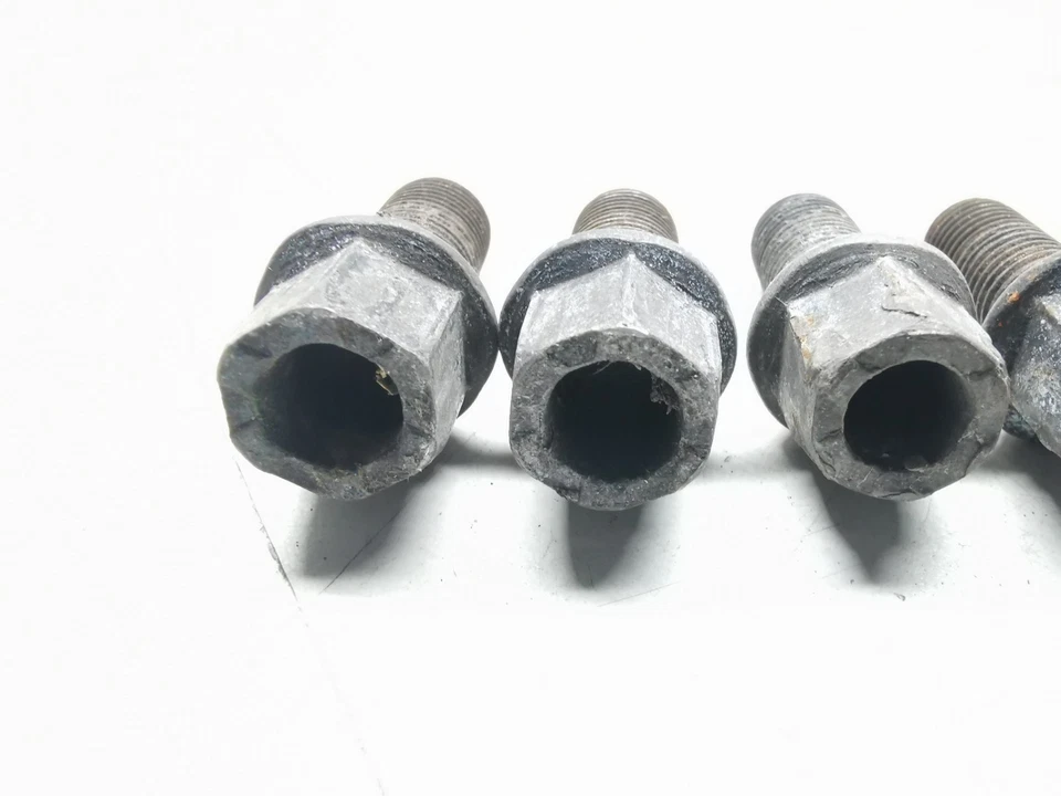 5X GENUINE 2003-16 AUDI S3 A3 8P 8V 5X 17MM WHEEL BOLTS NUTS STUDS BOLT NUT STUD - Image 3 of 4
