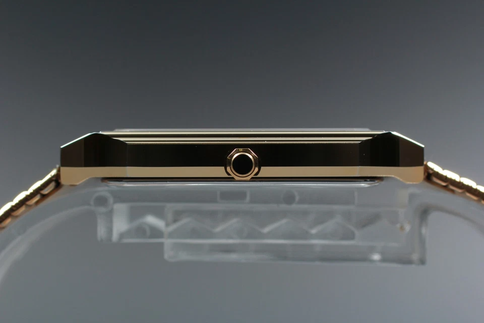 Reloj de mujer vintage 1996 casi como nuevo Seiko Dolce 5E61-5A00 dorado tanque tungsteno Qz Foto 4 de 4