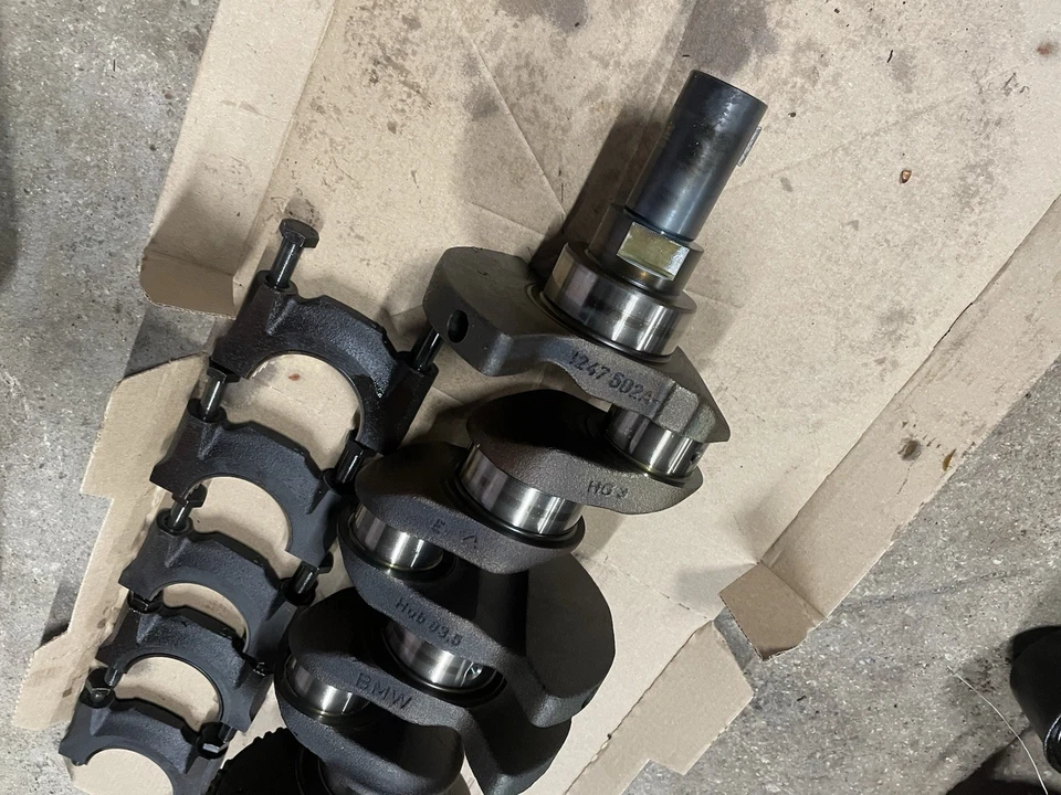 1997 BMW Z3 E36 318is 1.9L M44 M44B19 CRANK CRANKSHAFT ASSEMBLY OEM W CAPS 🌟 - Image 3 of 4