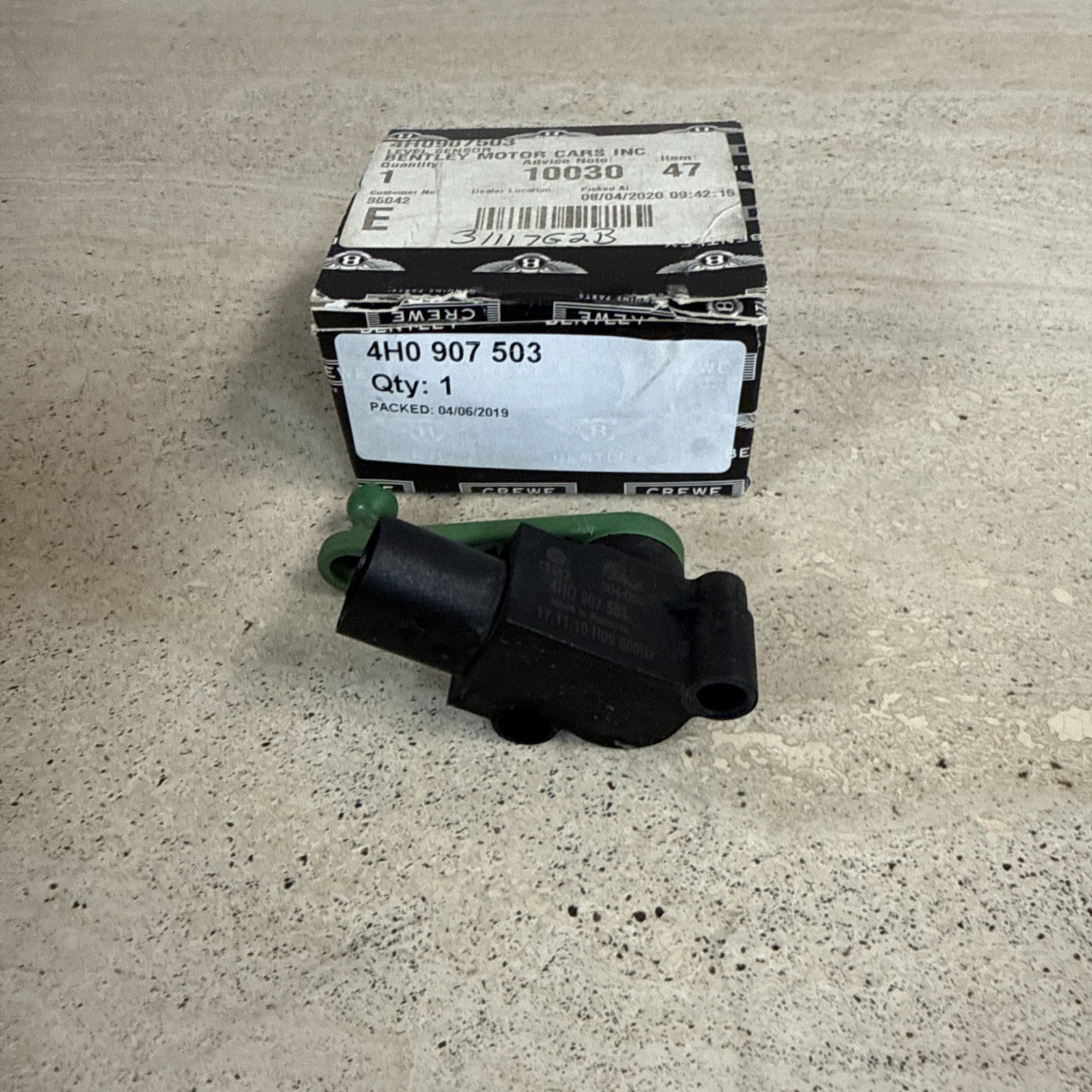 Bentley Motors Level Sensor 4H0907503