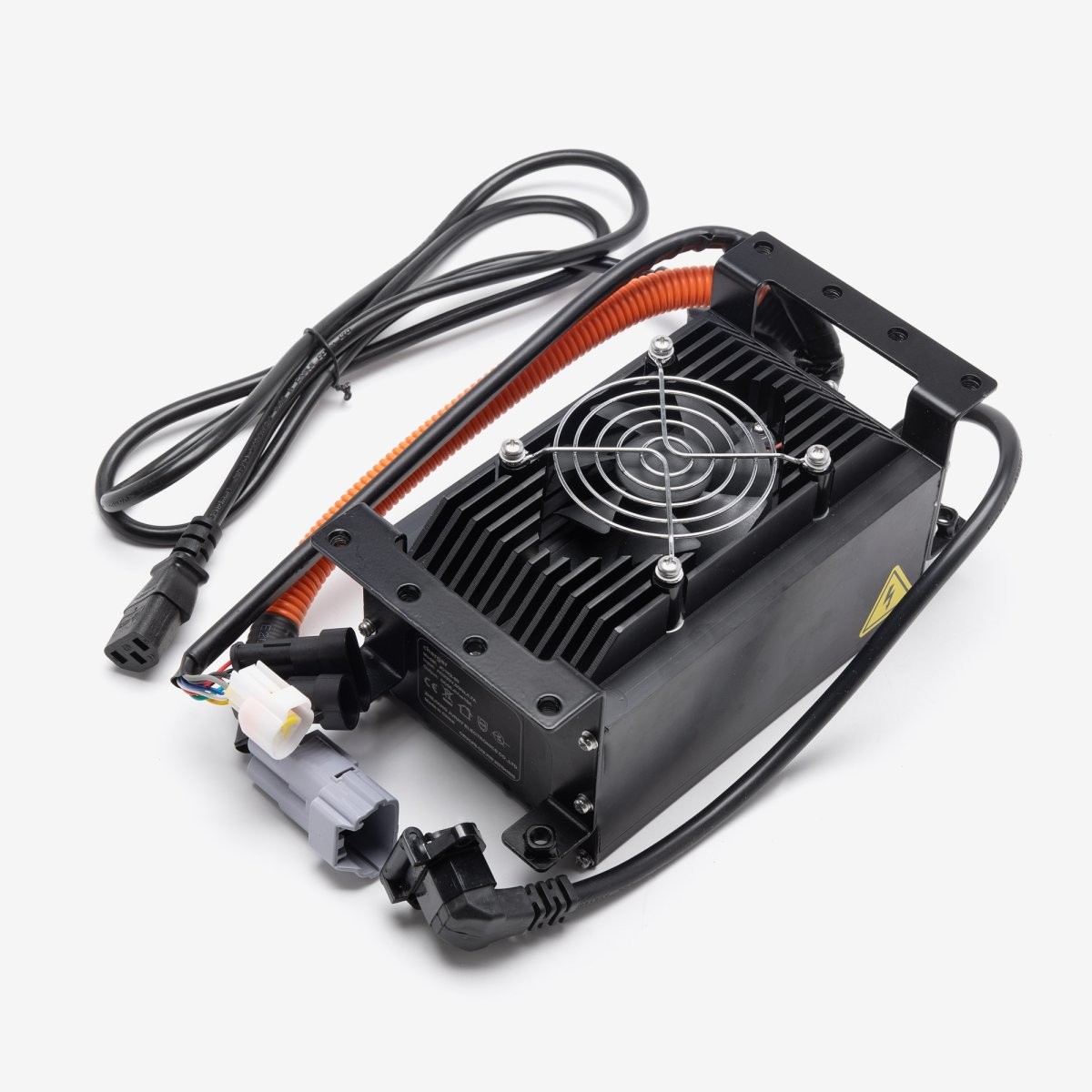 EV Battery Charger (3-pin Plug) for LX6000D-A-E5 Male Easy Installation BTYPC005